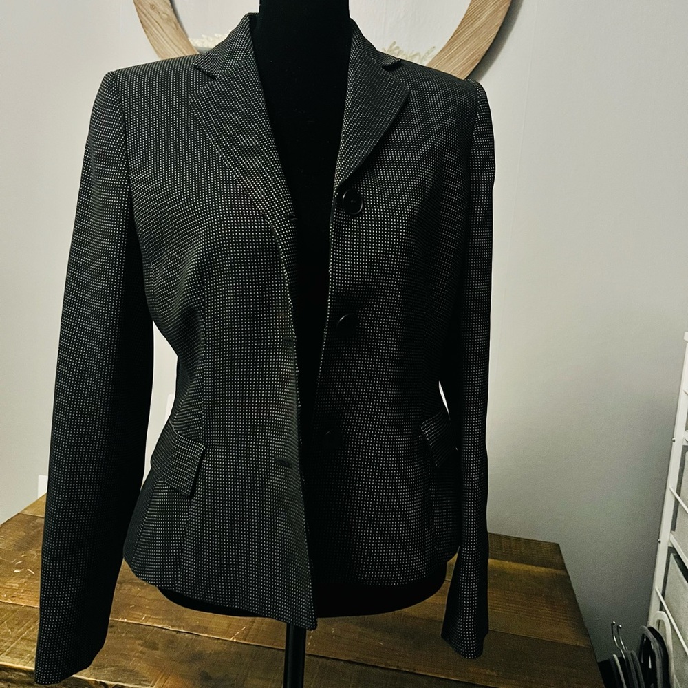Women’s Black With White Polka-dots Blazer Size 4